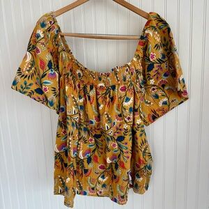 Floral Top size 3X in Mustard and Multicolor with short sleeves